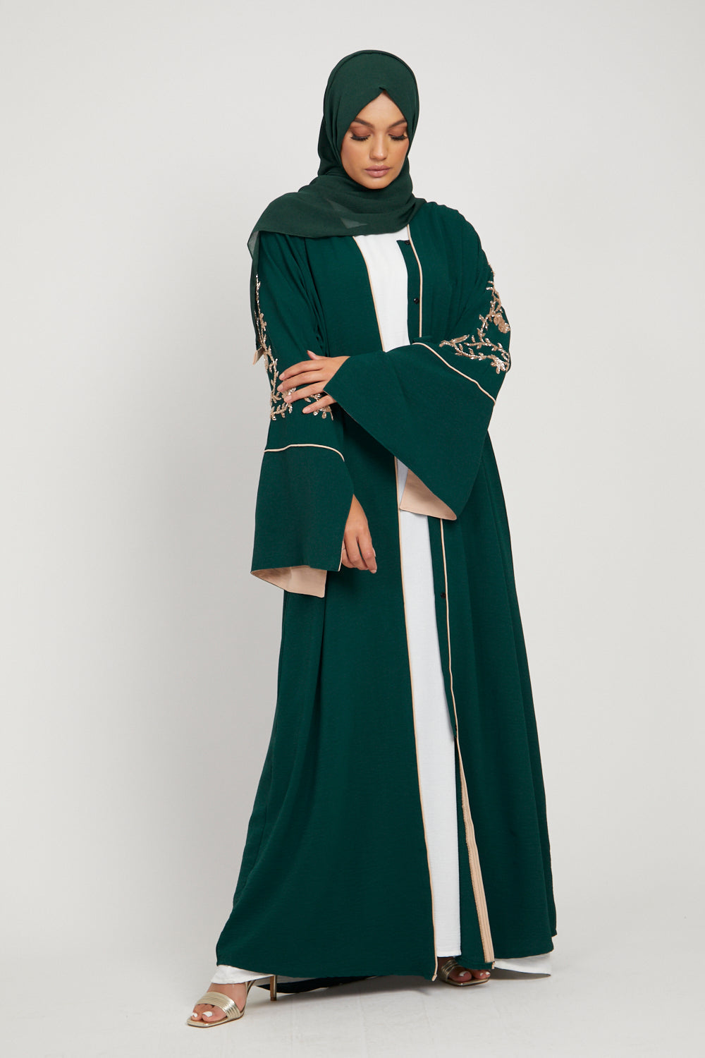 Emerald Green Open Abaya with Floral Detail and Contrast Cuffs