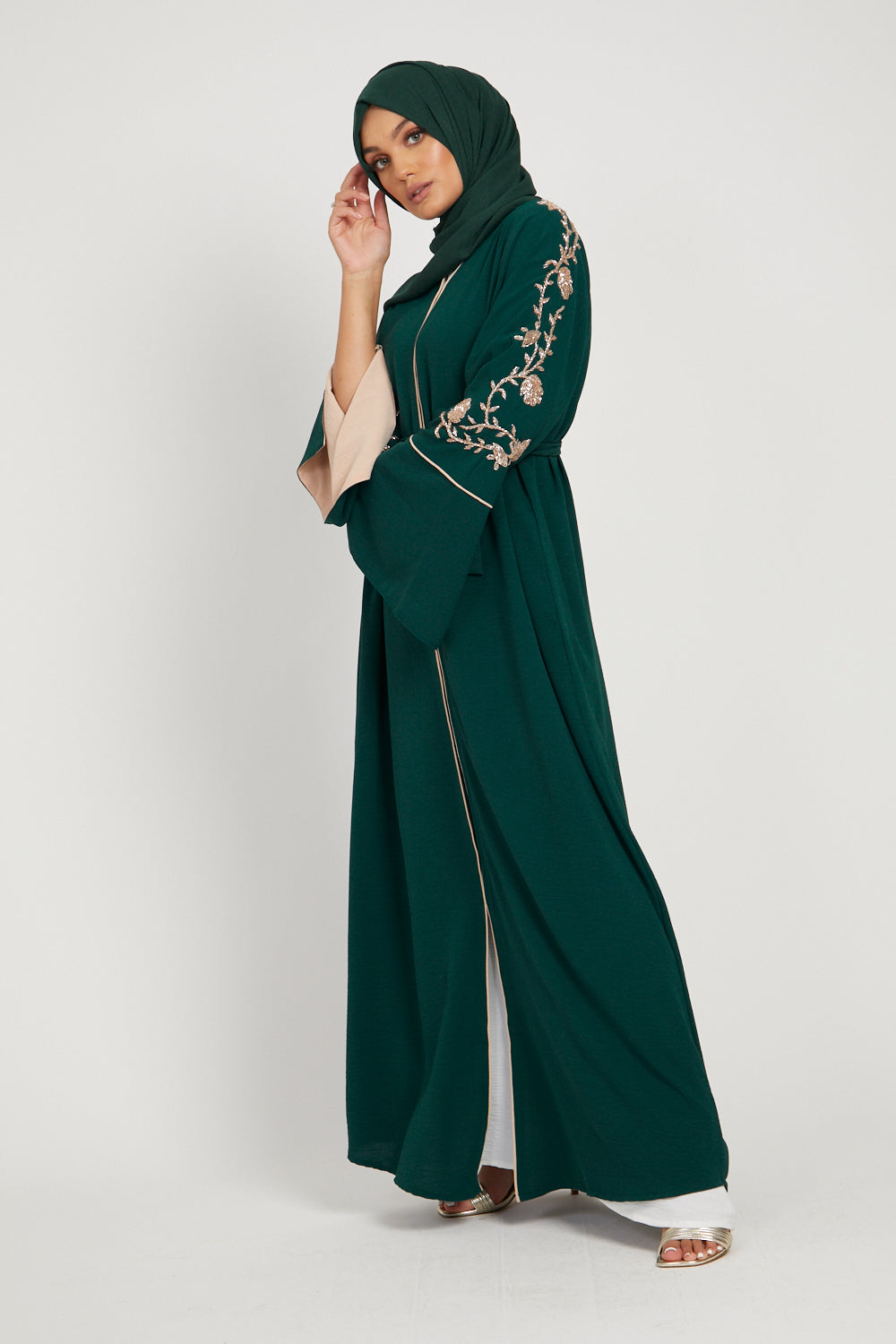 Emerald Green Open Abaya with Floral Detail and Contrast Cuffs