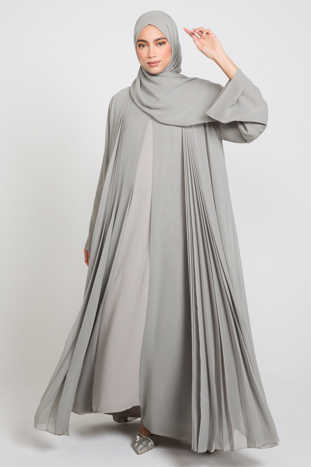 Chiffon Pleated Open Abaya – Smoked Gray