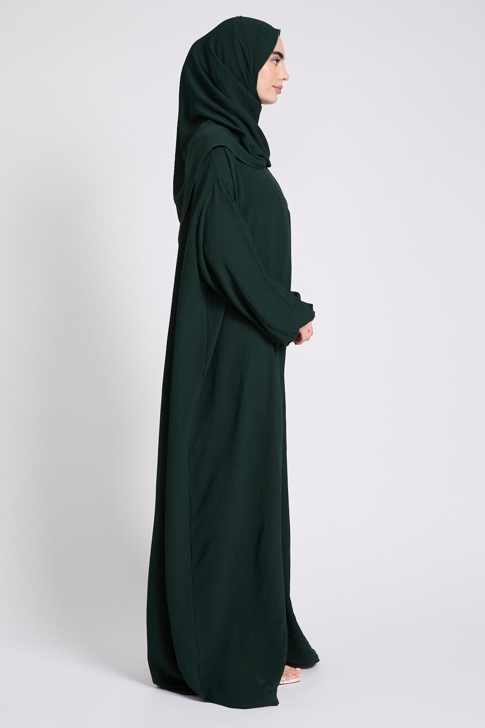 Closed Front Zip Abaya with Hijab – Dark Green