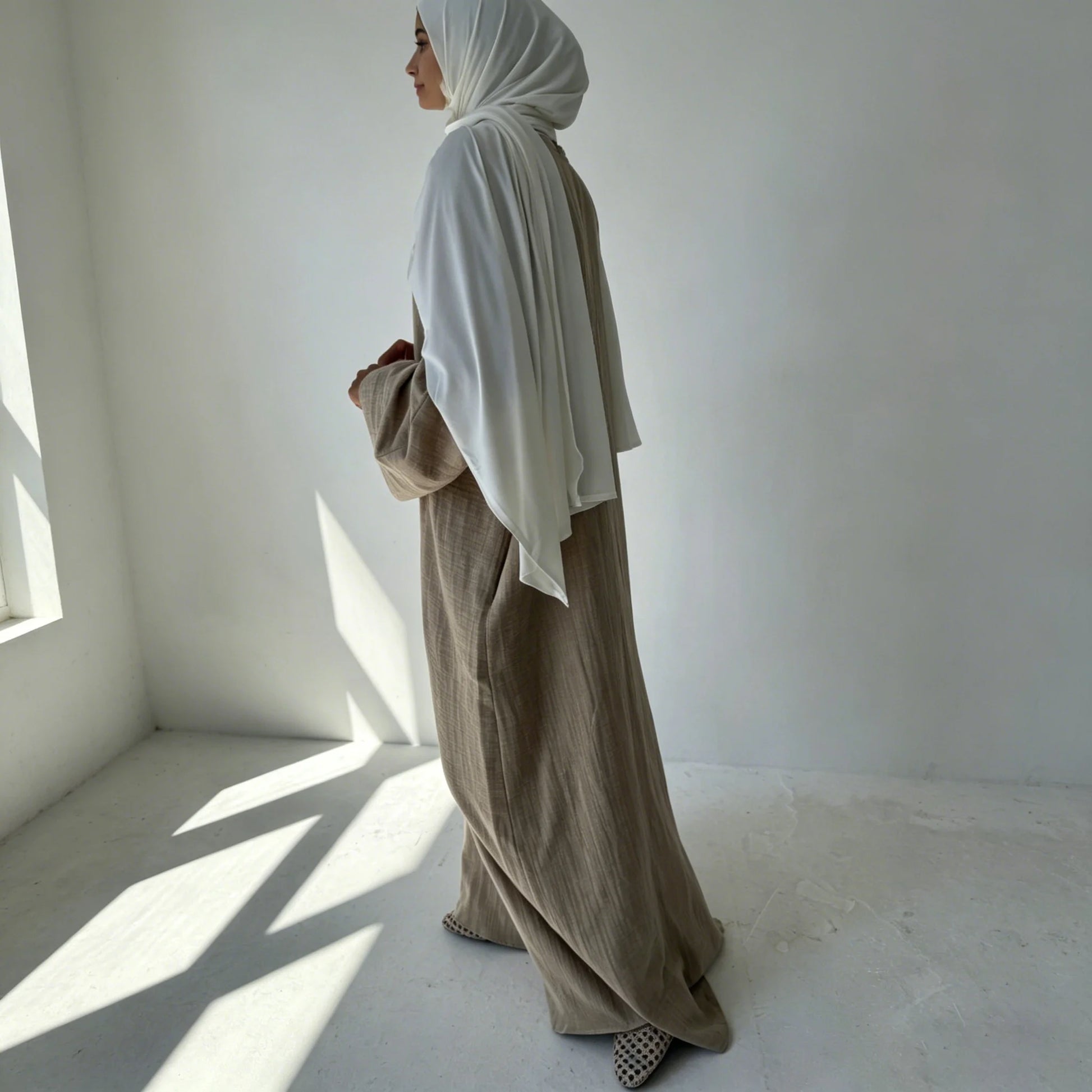 Beige Cotton Abaya with Pockets – Loose Fit Kimono Sleeve Dress