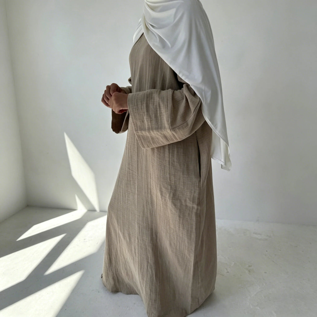 Beige Cotton Abaya with Pockets – Loose Fit Kimono Sleeve Dress