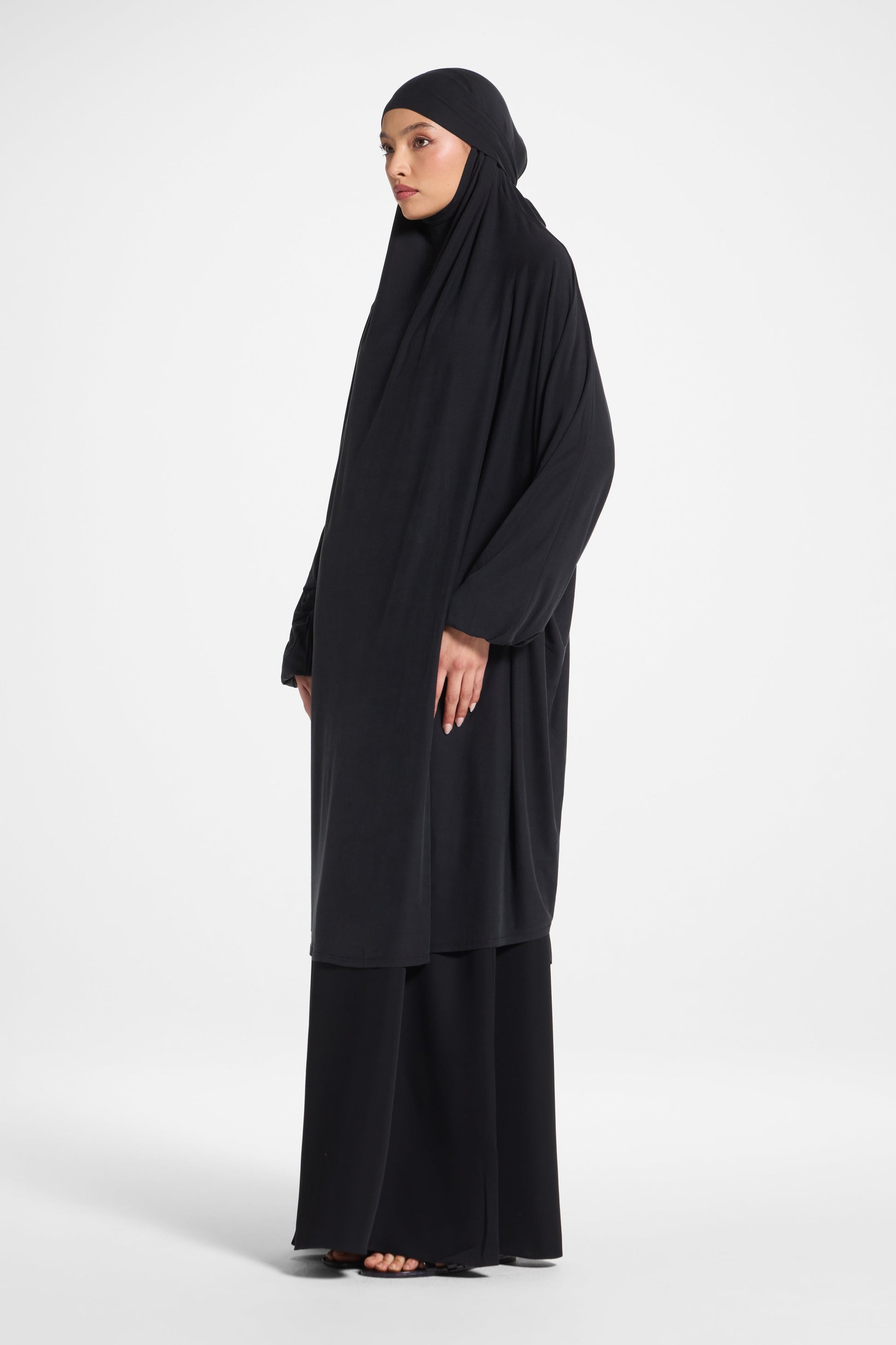 Black Jersey Prayer Jilbab with Balloon Sleeves