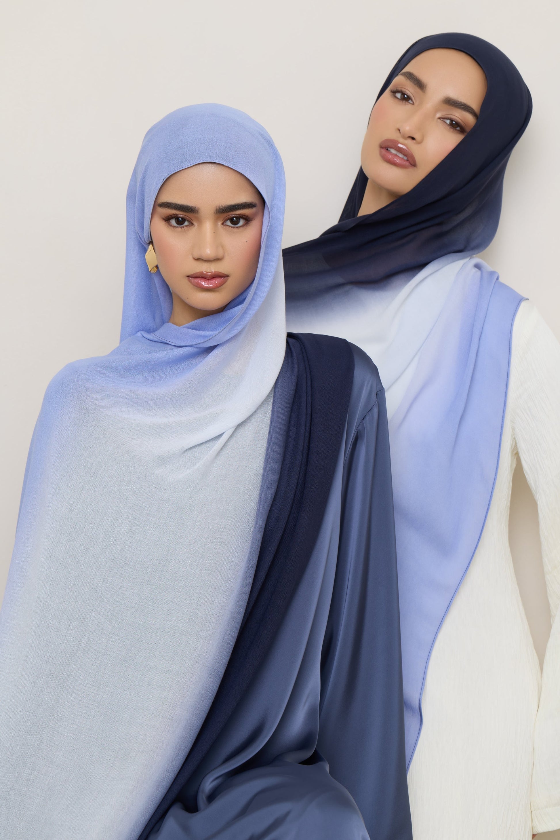 Ombre Modal Hijab – Midnight Bloom Fade