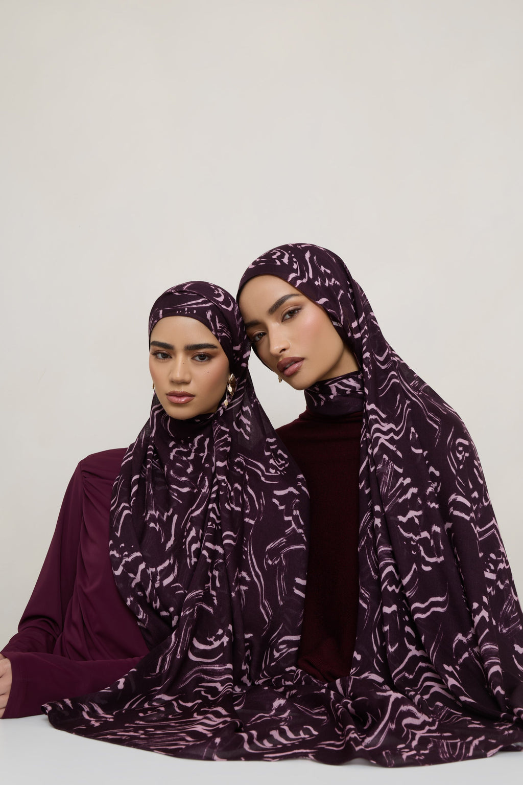 Printed Modal Hijab – Extravagant Plum