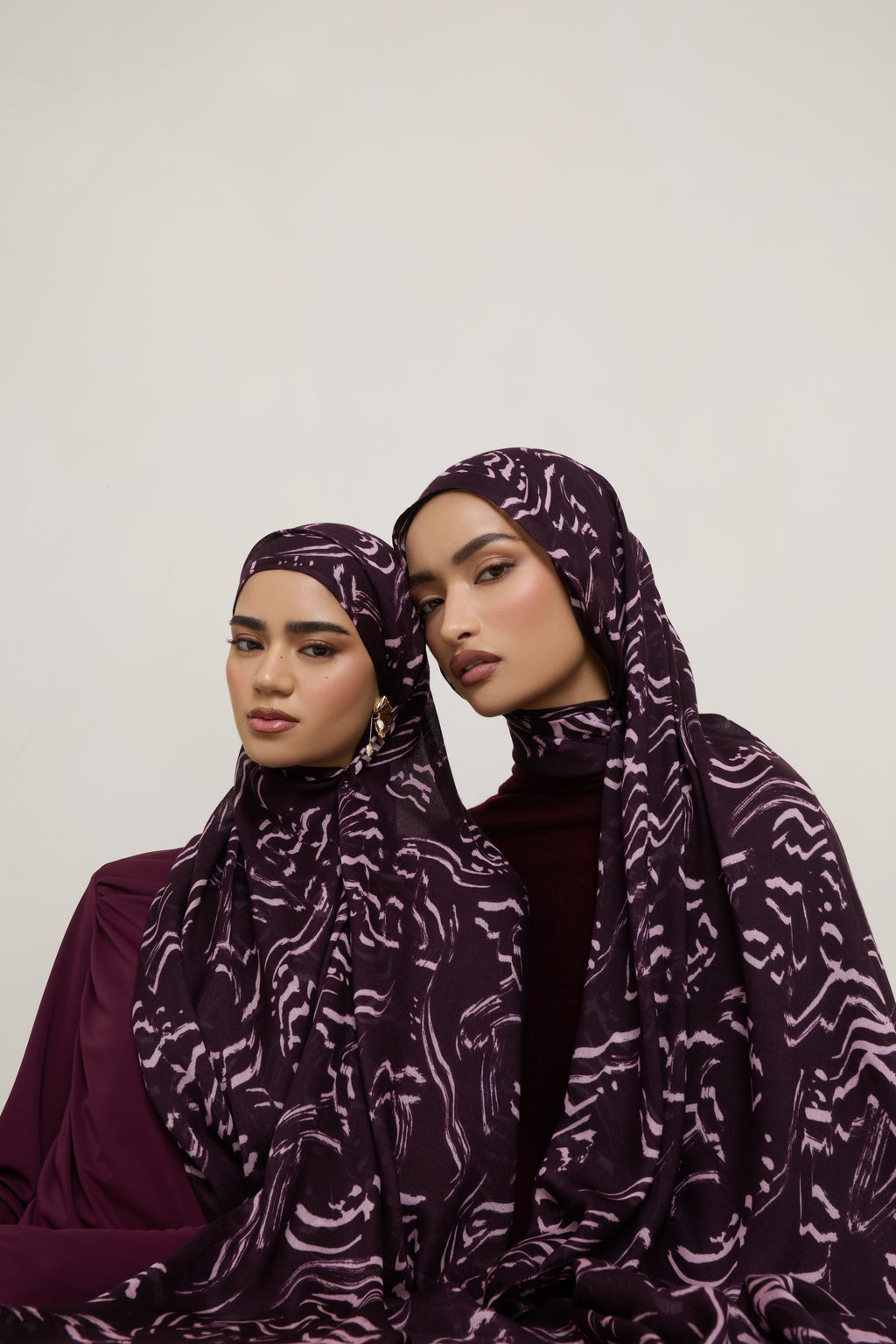 Printed Modal Hijab – Extravagant Plum