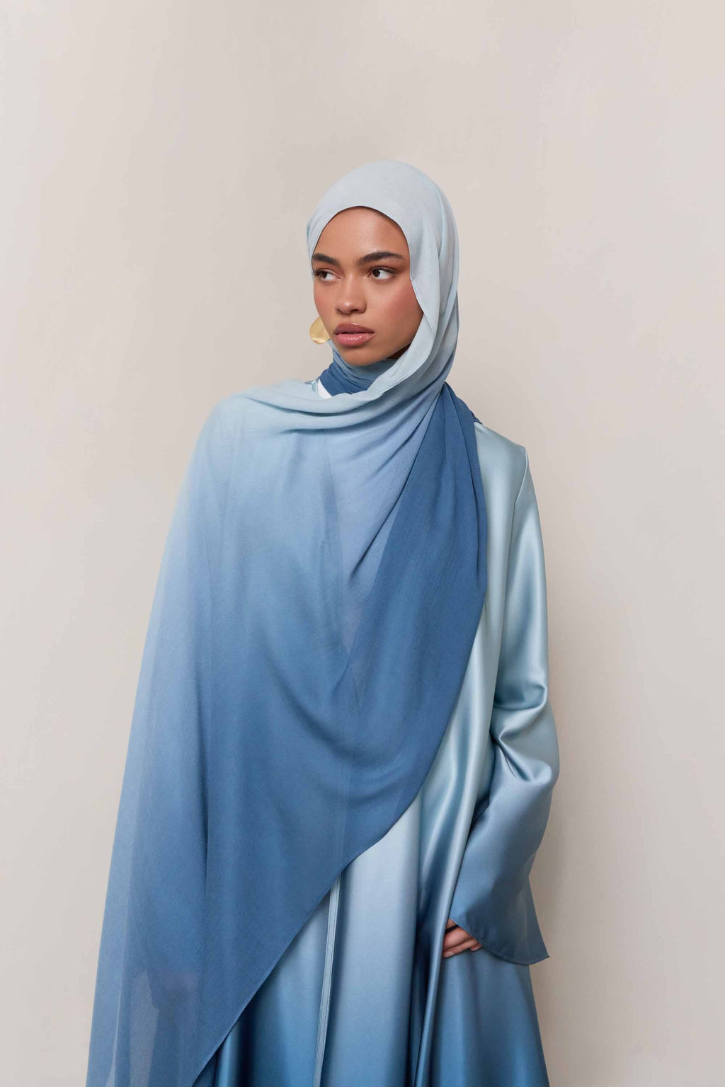 Ombre Modal Hijab – Light Blue Gradient Design