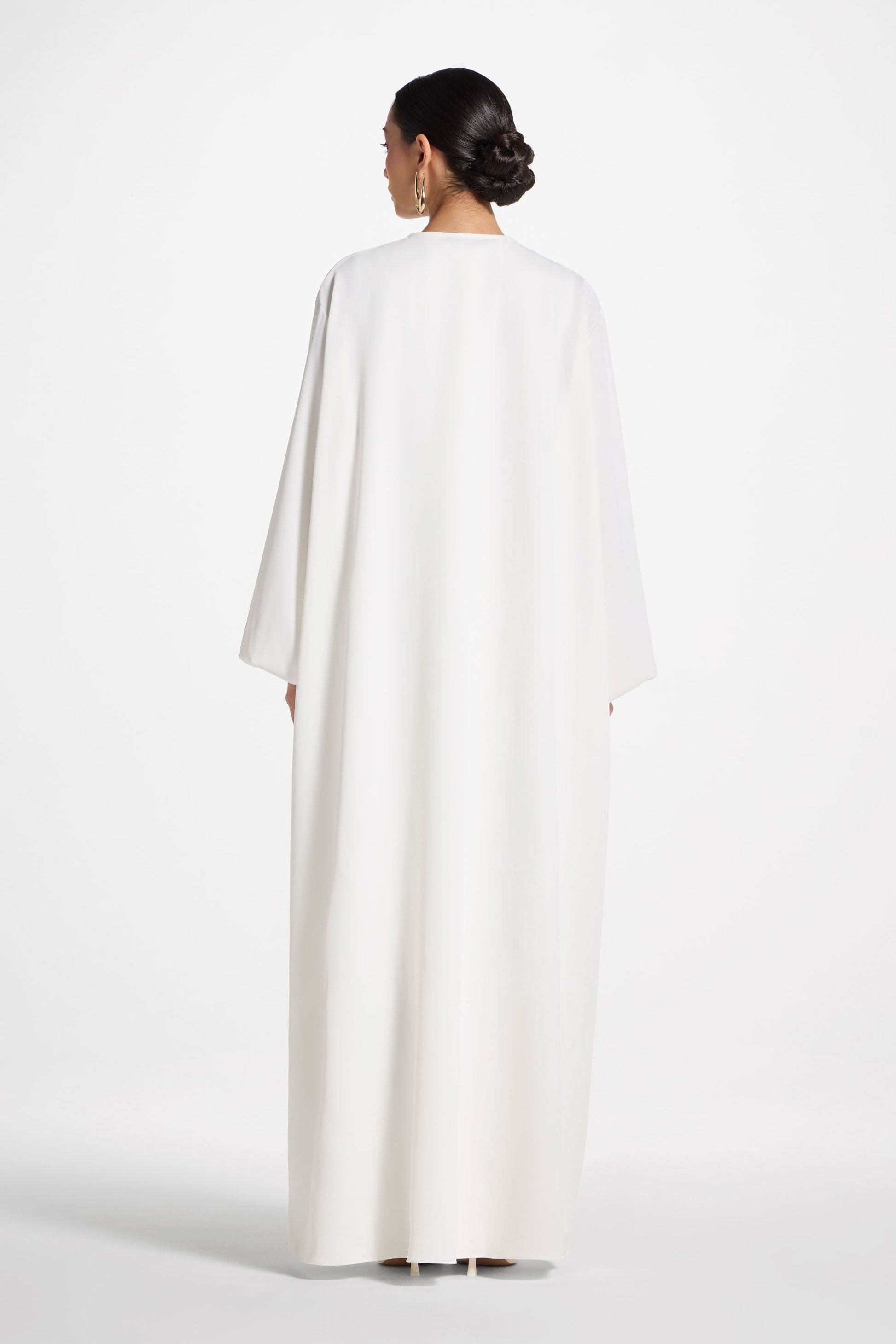 Elegant Opaque Nida Abaya with Balloon Sleeves