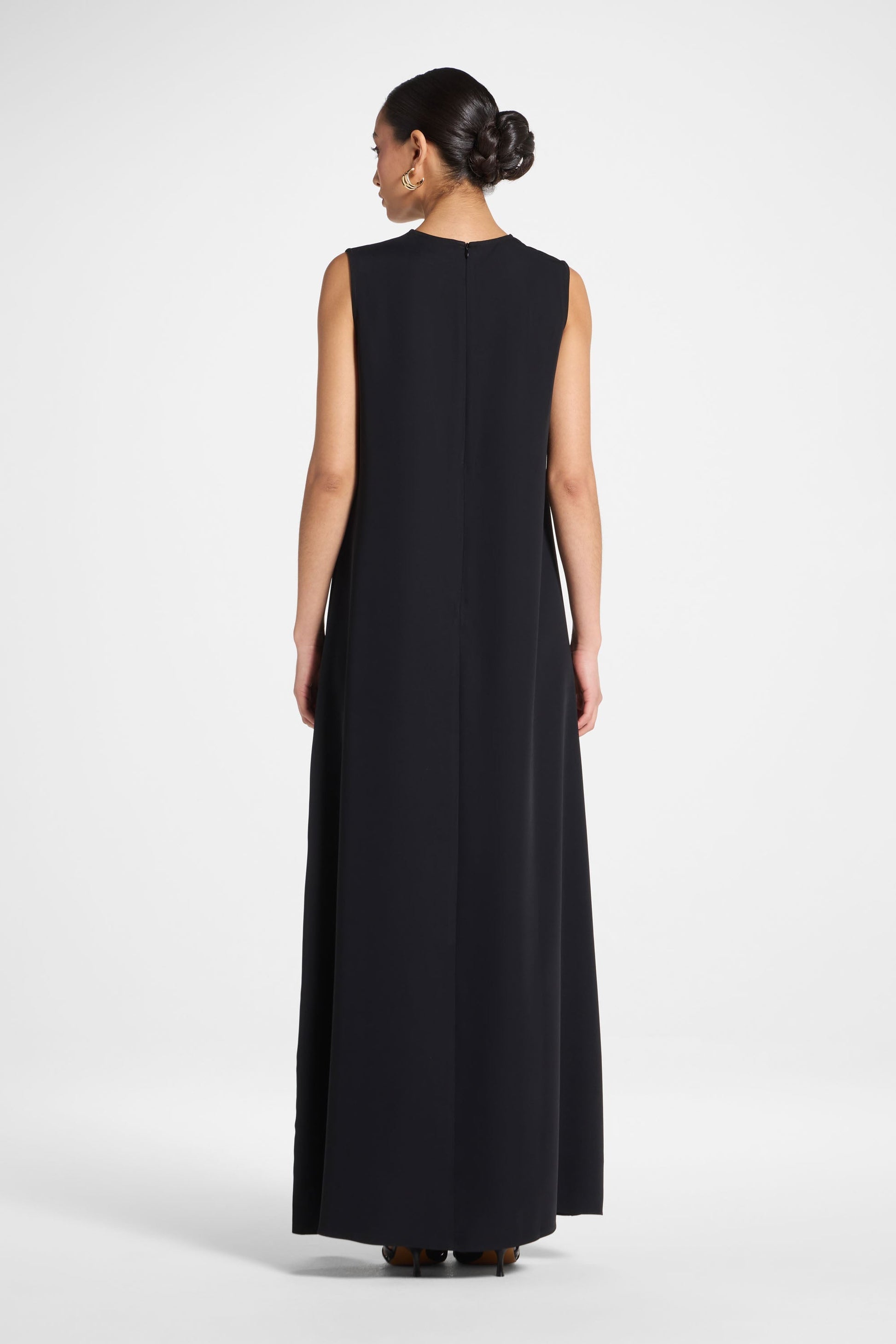 Signature Sleeveless Inner Maxi Dress
