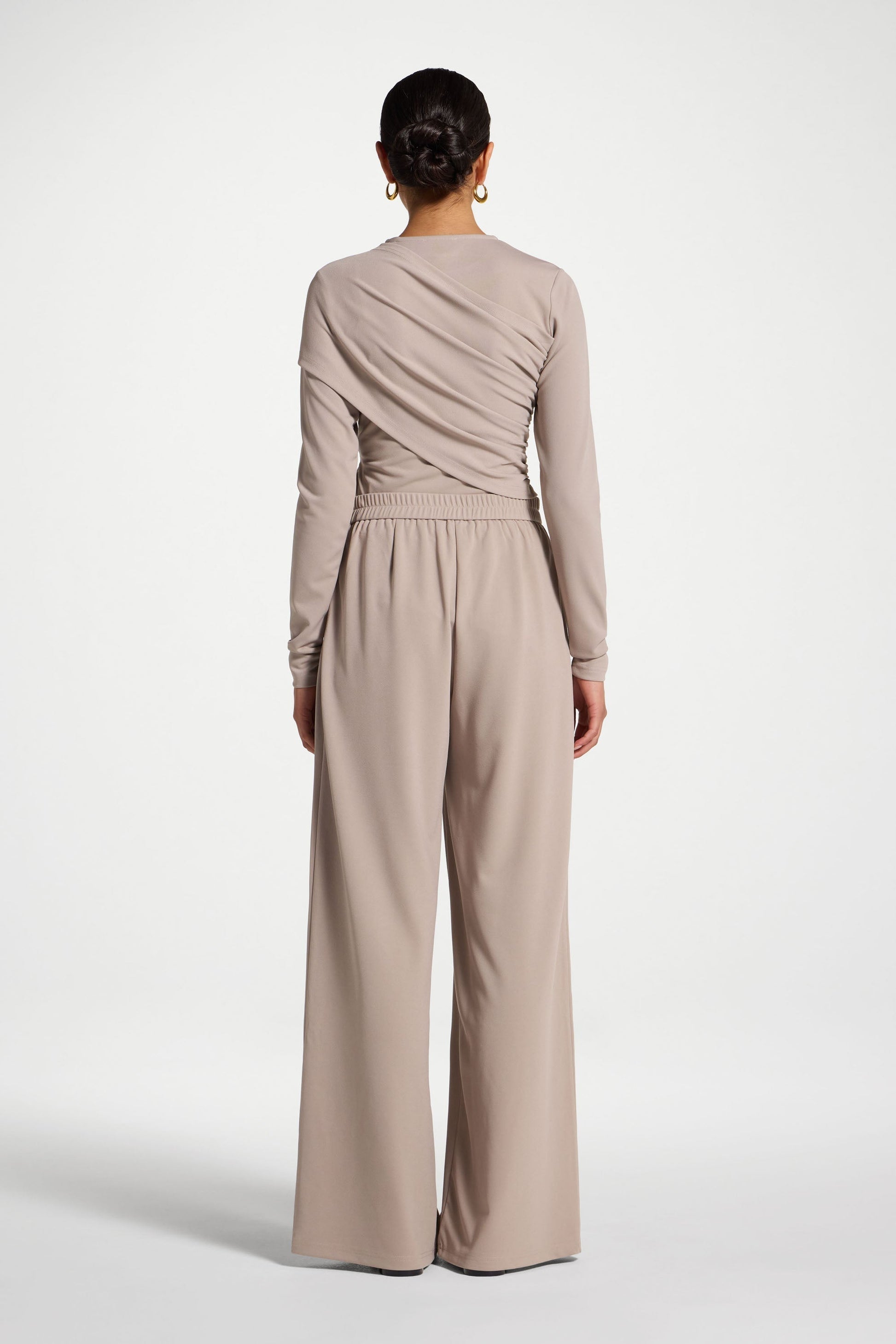 Signature Stretch Pants
