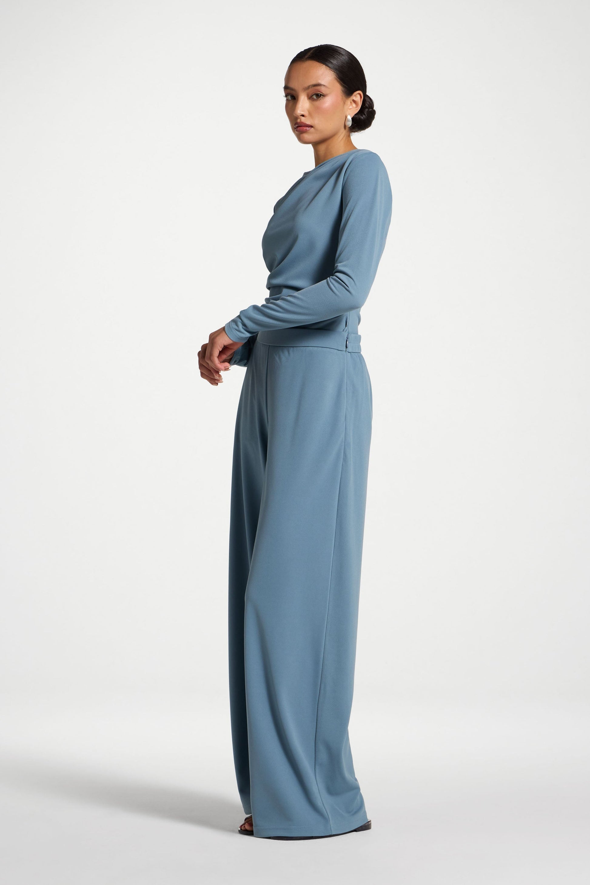 Signature Stretch Pants