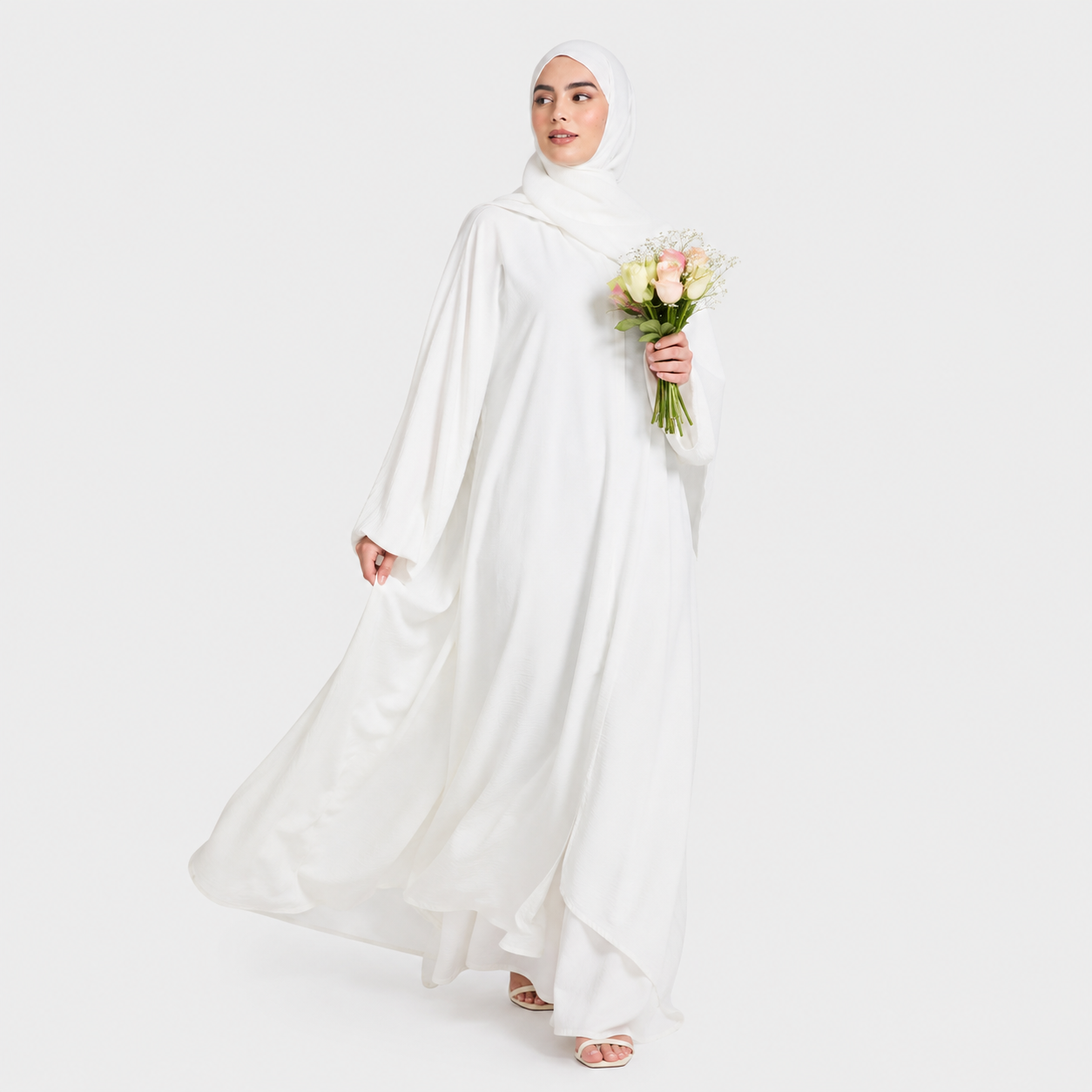 Closed Front Zip Abaya with Hijab – White Pearl